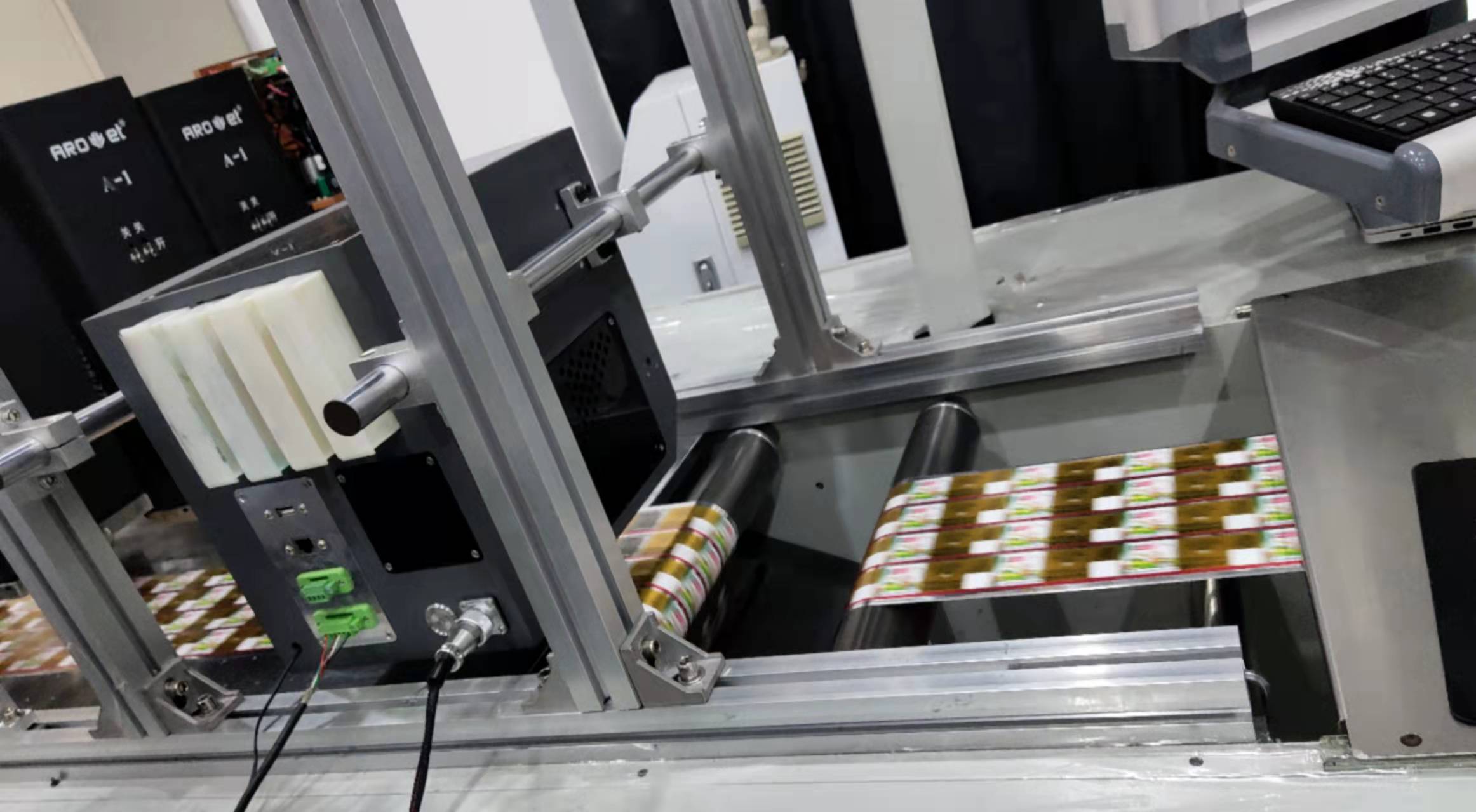 喷码知识：喷码机是干什么的？？？